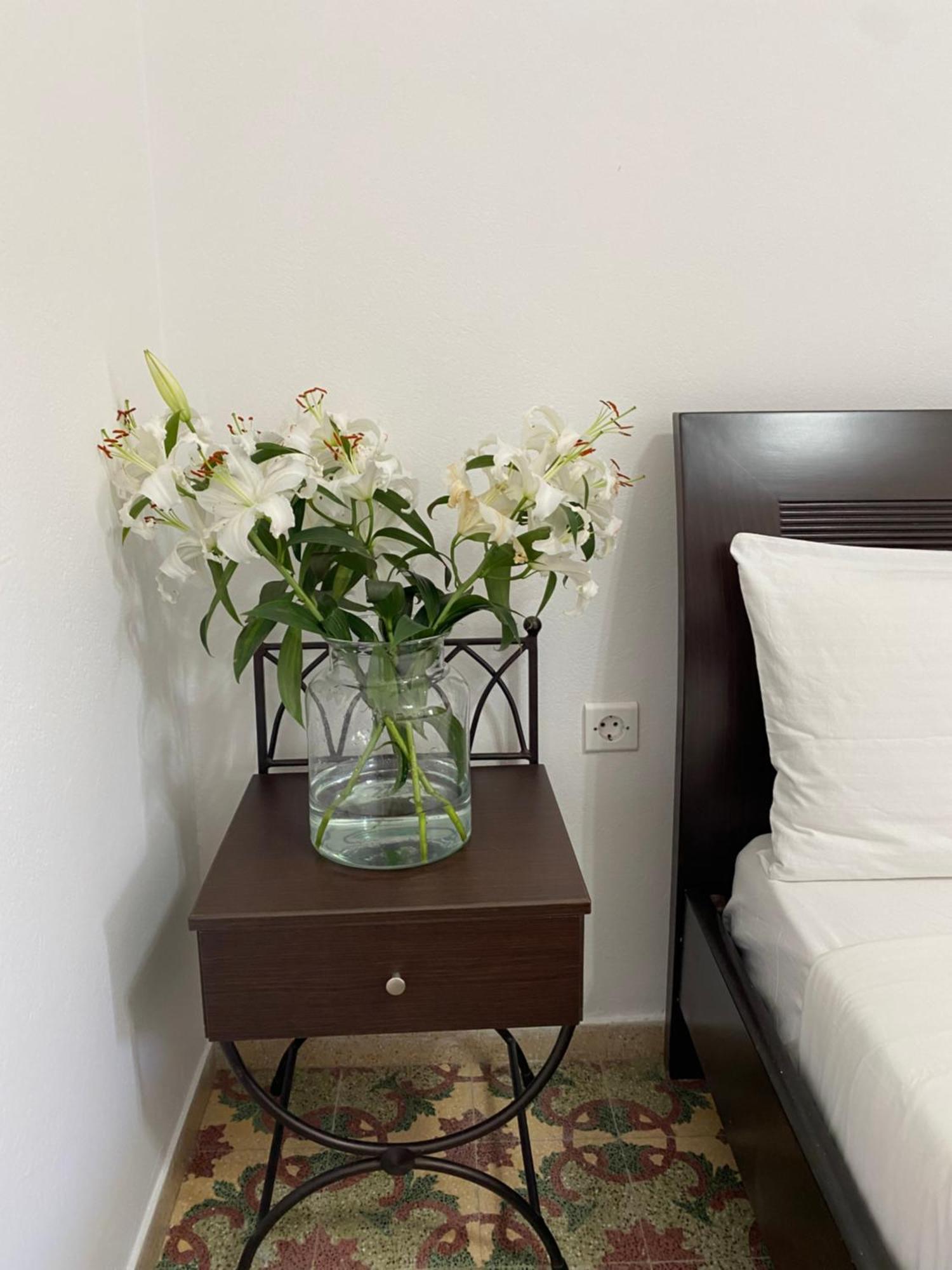 Douskos Uptown Living Hotel Hydra  Exterior foto